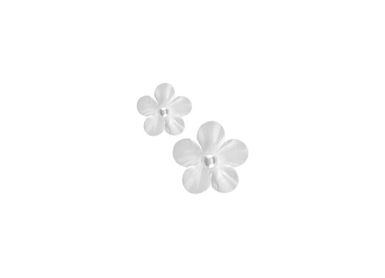 Petite fleur perlée blanche 2cms x40